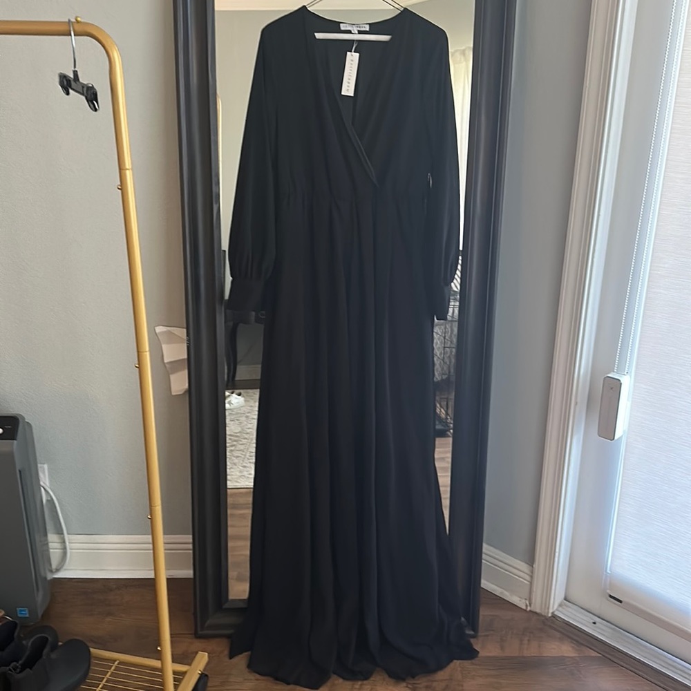 Chiffon black maxi dress